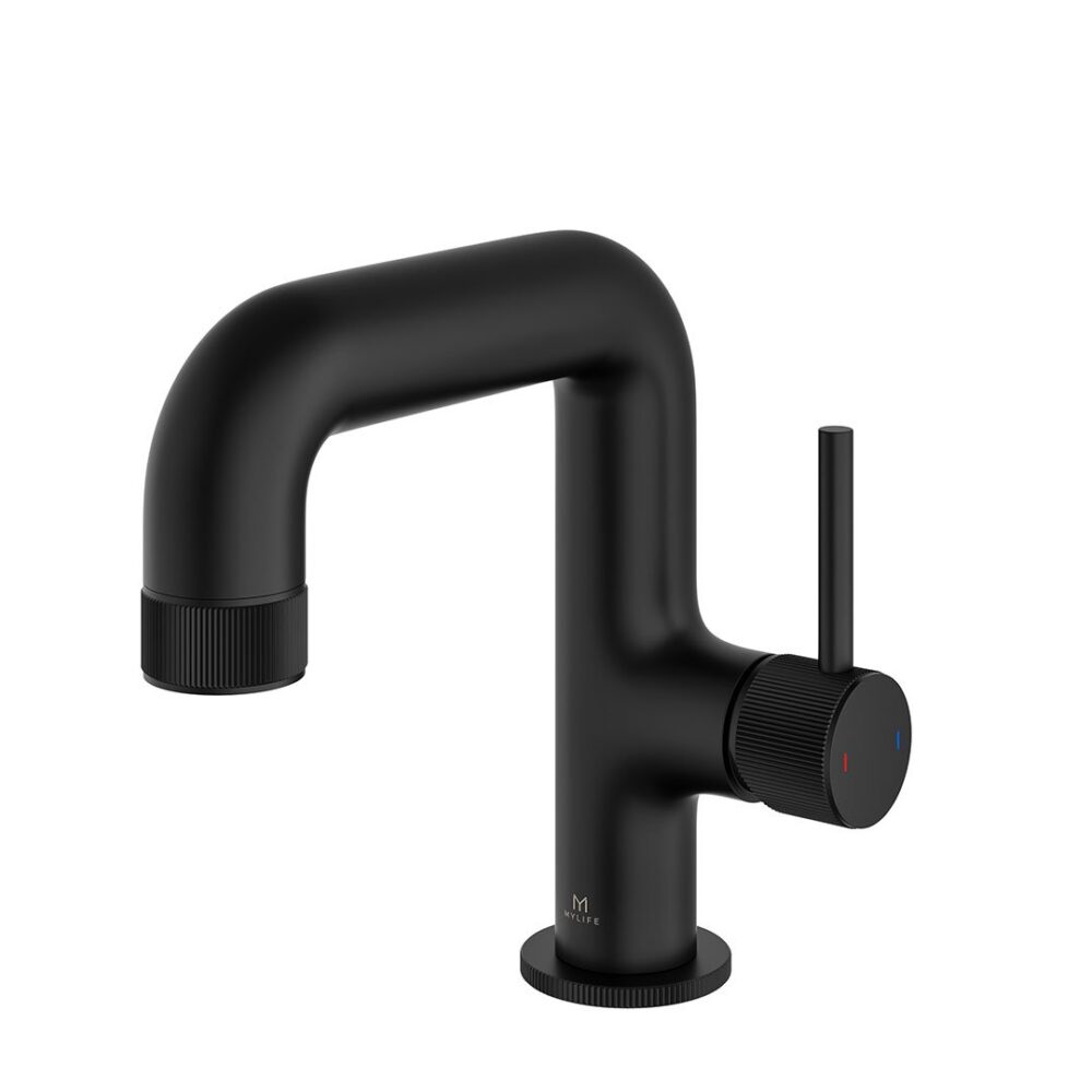 Ryver Fluted Side Lever Basin Mono Black c/w Universal Waste