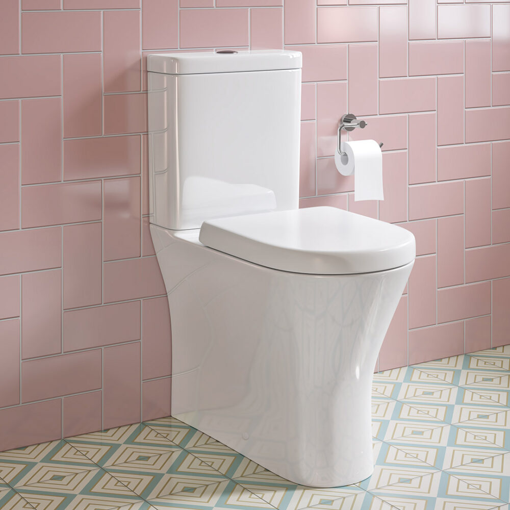 Preston Fully Enclosed Toilet Pan, Cistern & Soft Close Seat - Image 2